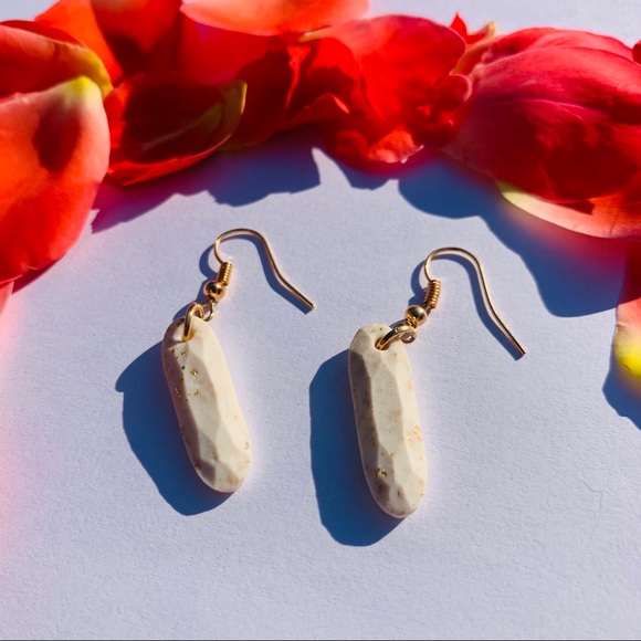 Jewelry - Earrings